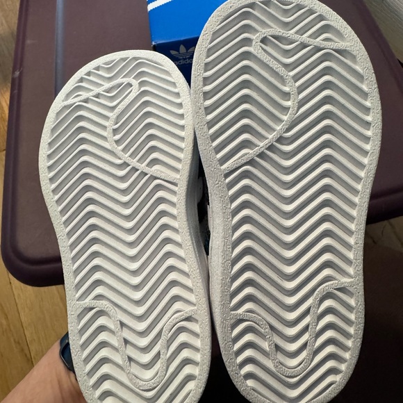 BNIB Adidas Superstar EL I Toddler size 6k - Picture 5 of 6